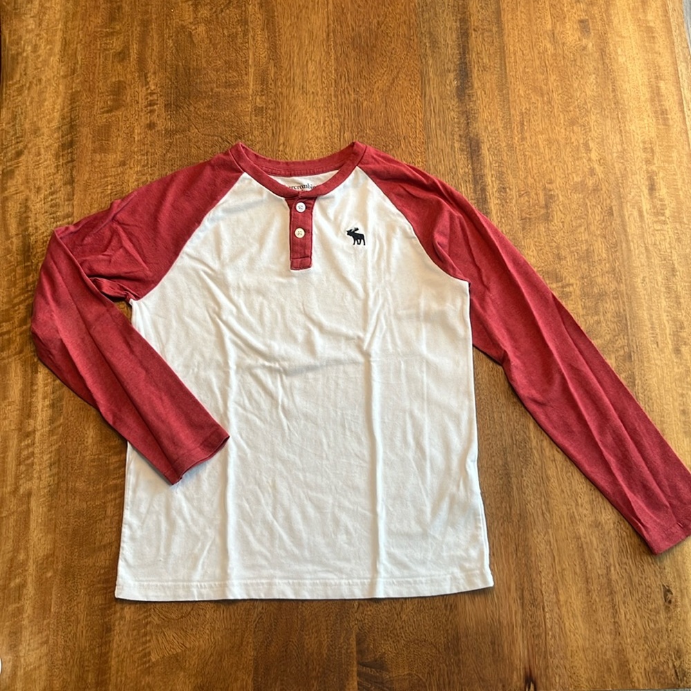 Abercrombie kids baseball tee